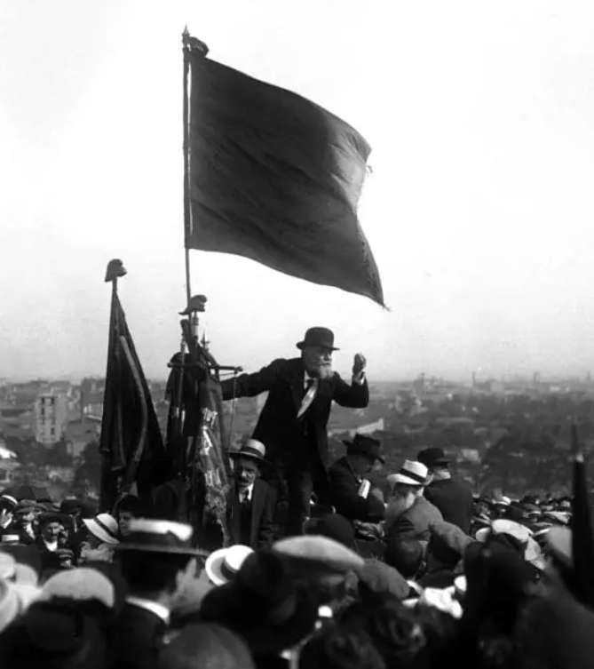 You are currently viewing Jaurès, le premier mort de 14